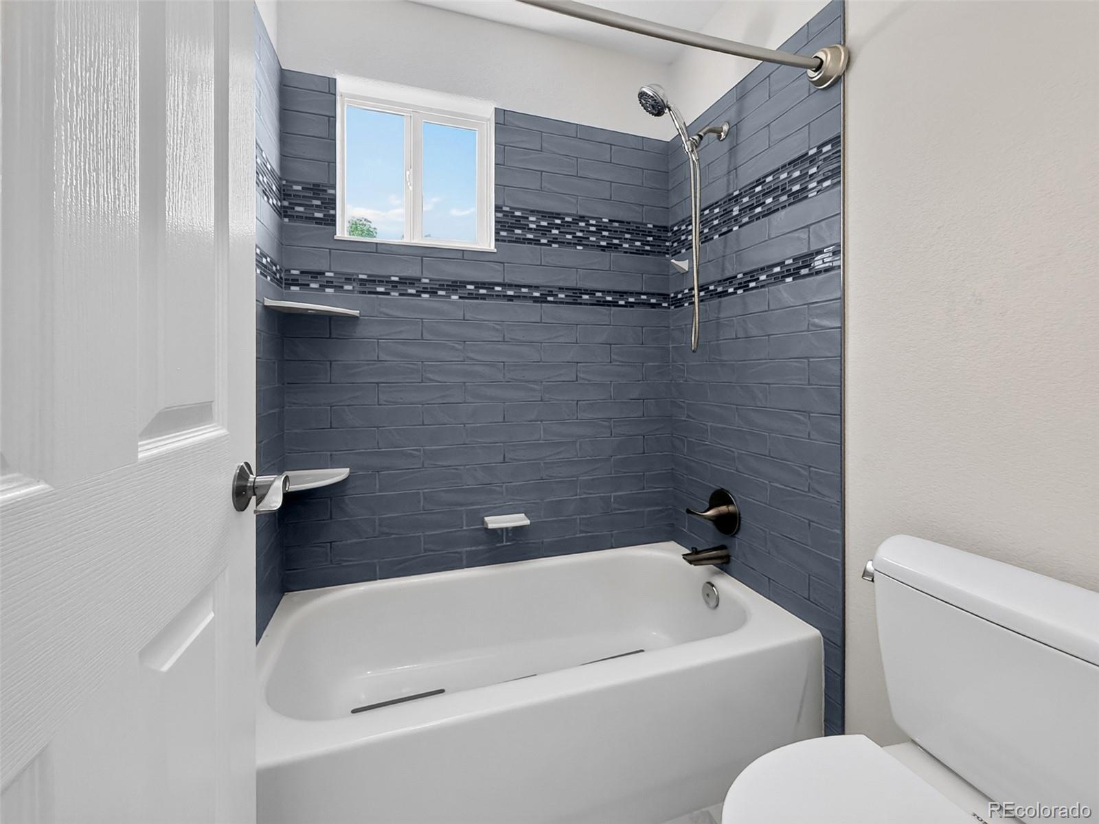 MLS Image #31 for 7282 s rome street,aurora, Colorado