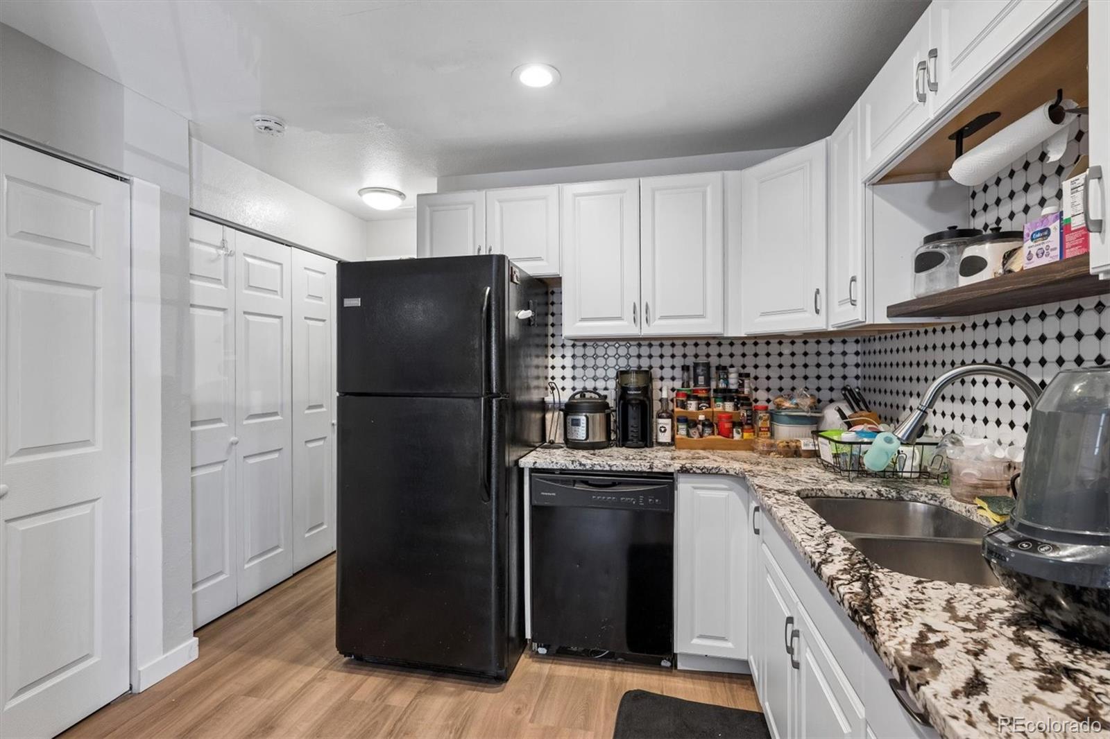 MLS Image #10 for 195 s sable boulevard,aurora, Colorado