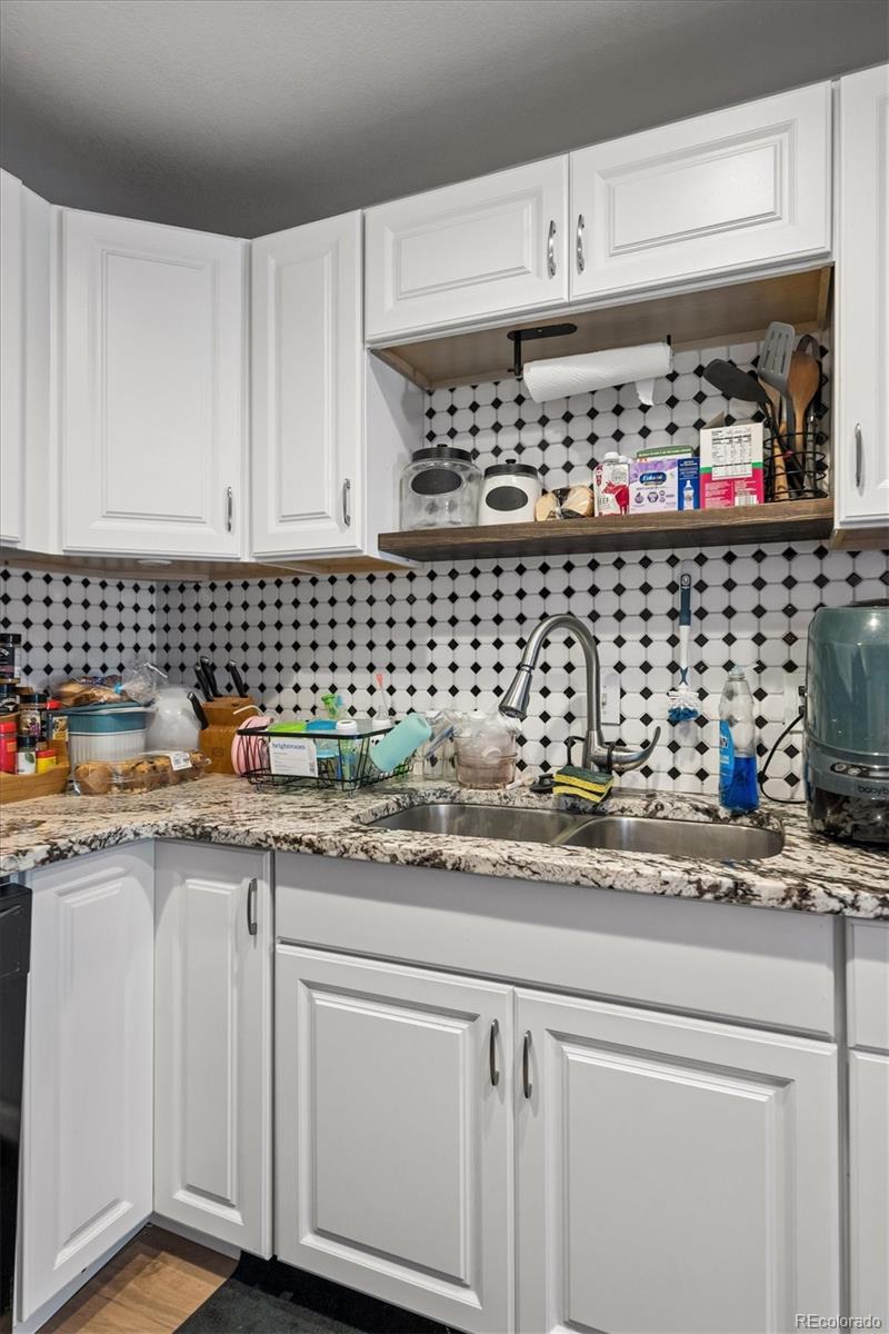 MLS Image #12 for 195 s sable boulevard,aurora, Colorado