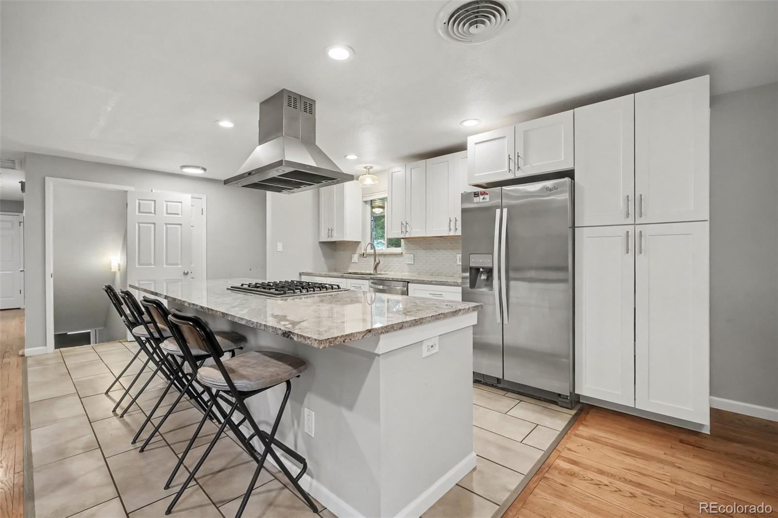 MLS Image #10 for 8130 w 64th avenue,arvada, Colorado