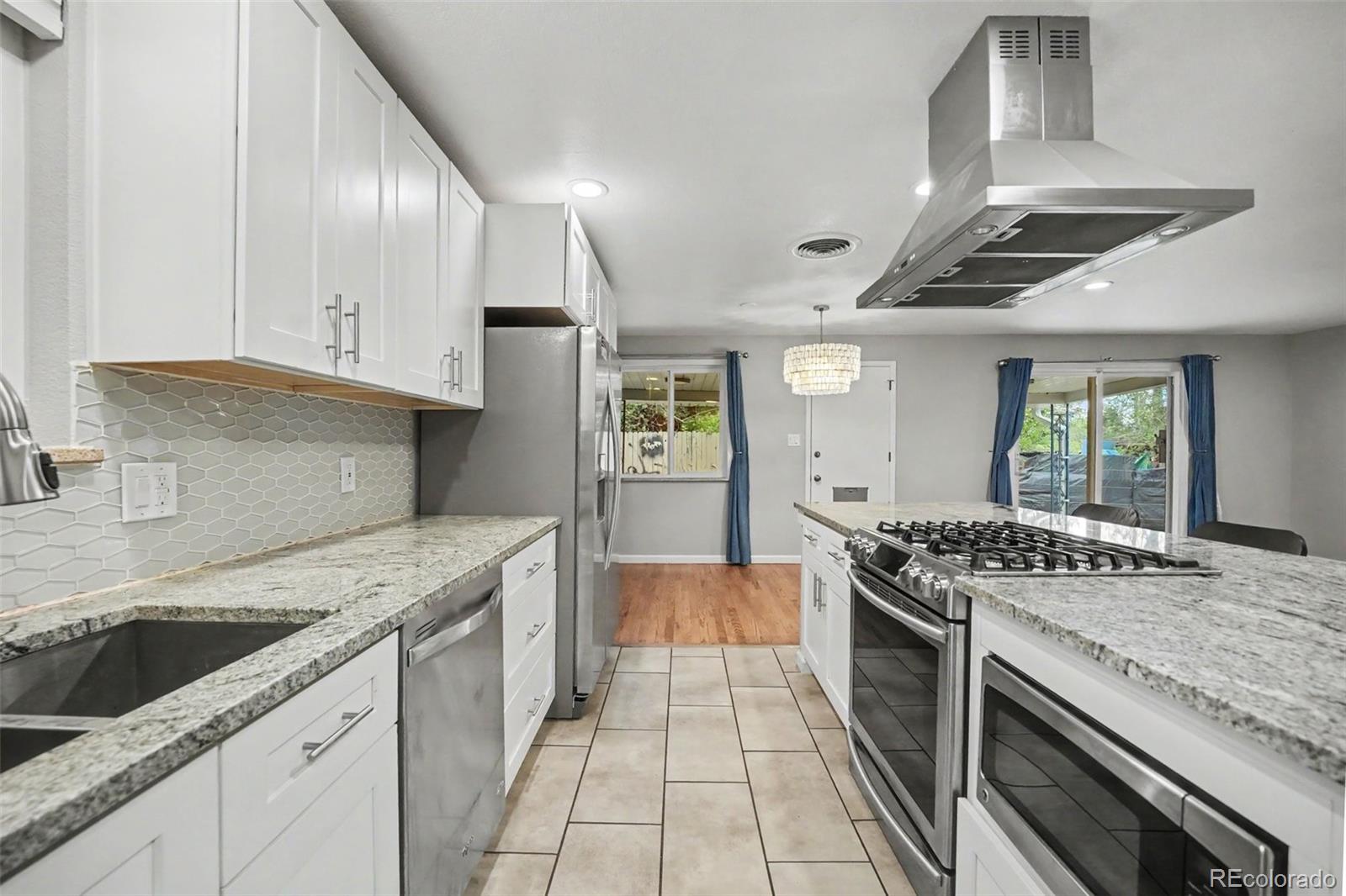 MLS Image #11 for 8130 w 64th avenue,arvada, Colorado