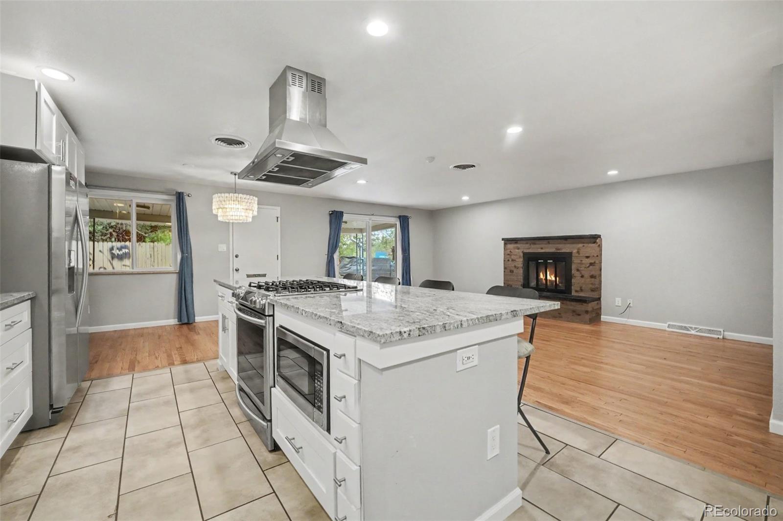 MLS Image #12 for 8130 w 64th avenue,arvada, Colorado