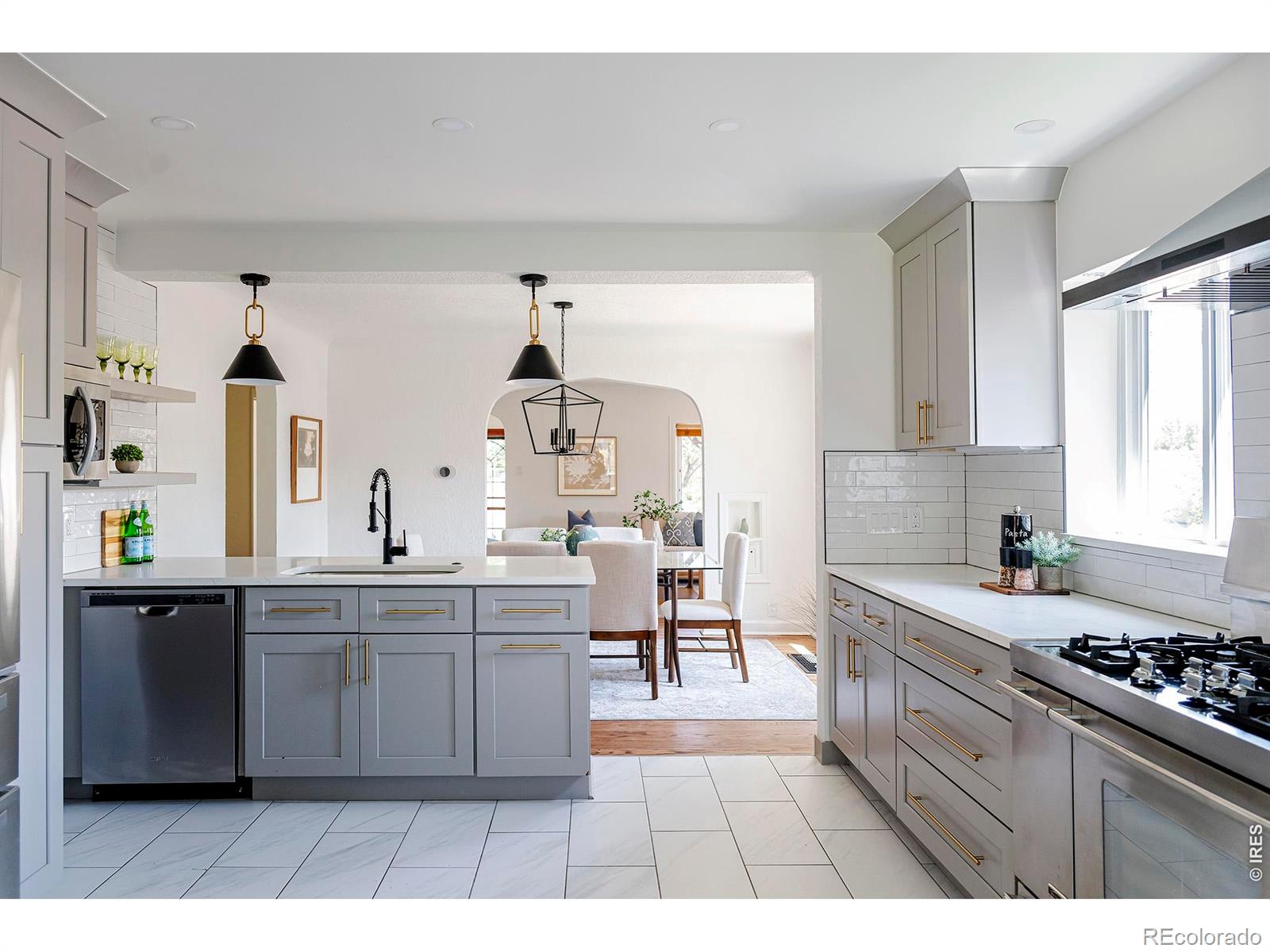 MLS Image #18 for 3026 w 39th avenue,denver, Colorado
