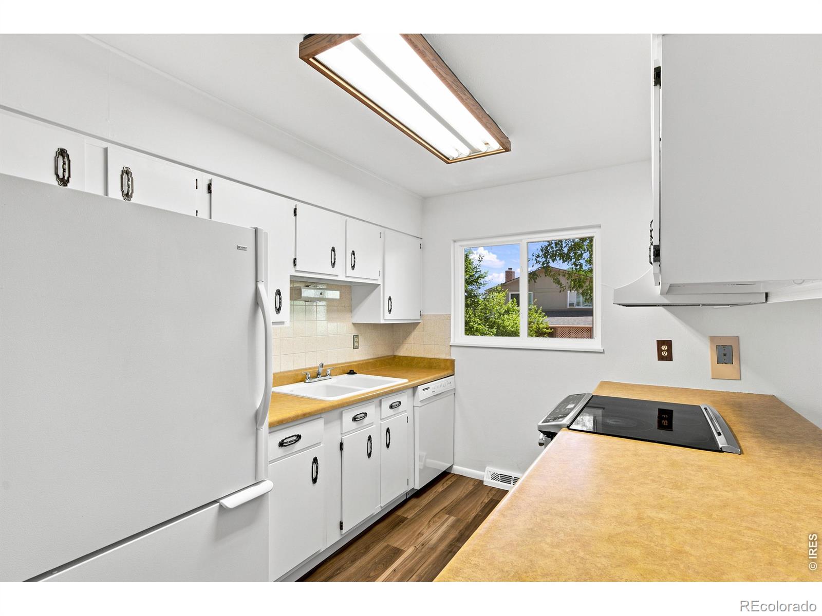 MLS Image #7 for 12818 w adriatic avenue,lakewood, Colorado