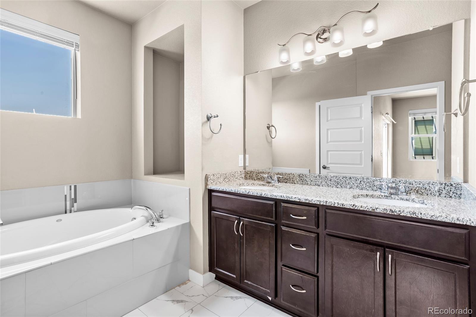 MLS Image #23 for 6647 n pecos street,denver, Colorado