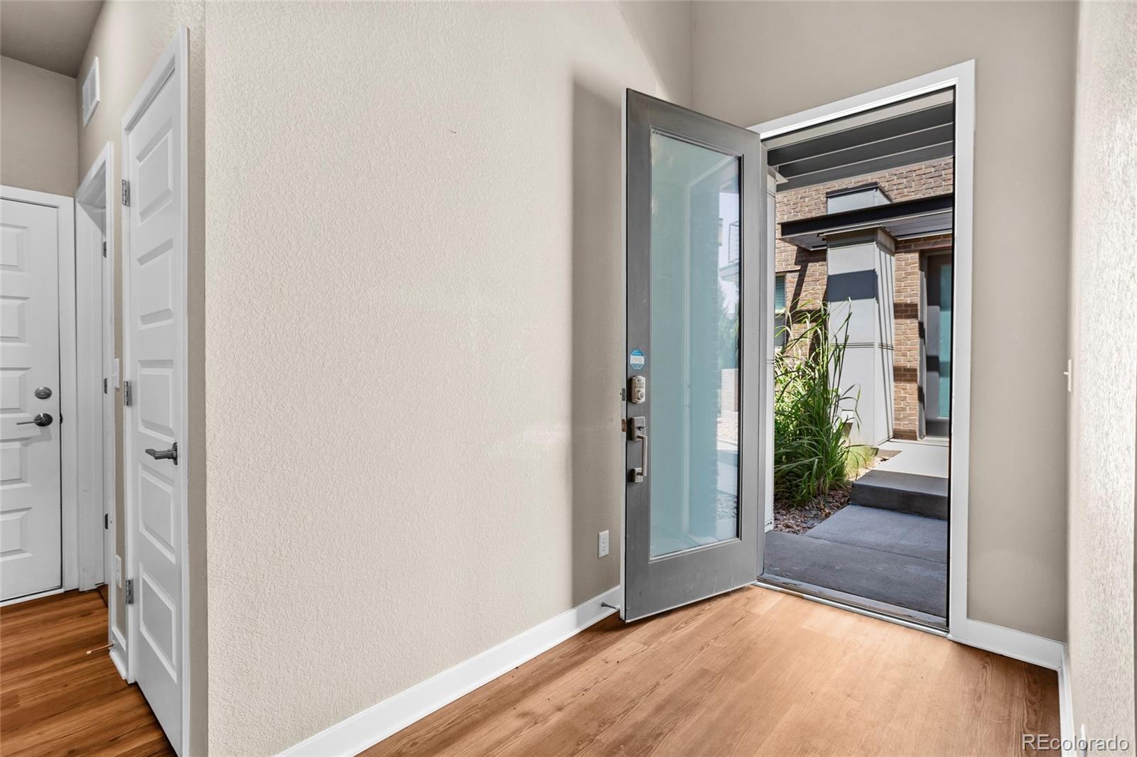 MLS Image #4 for 6647 n pecos street,denver, Colorado