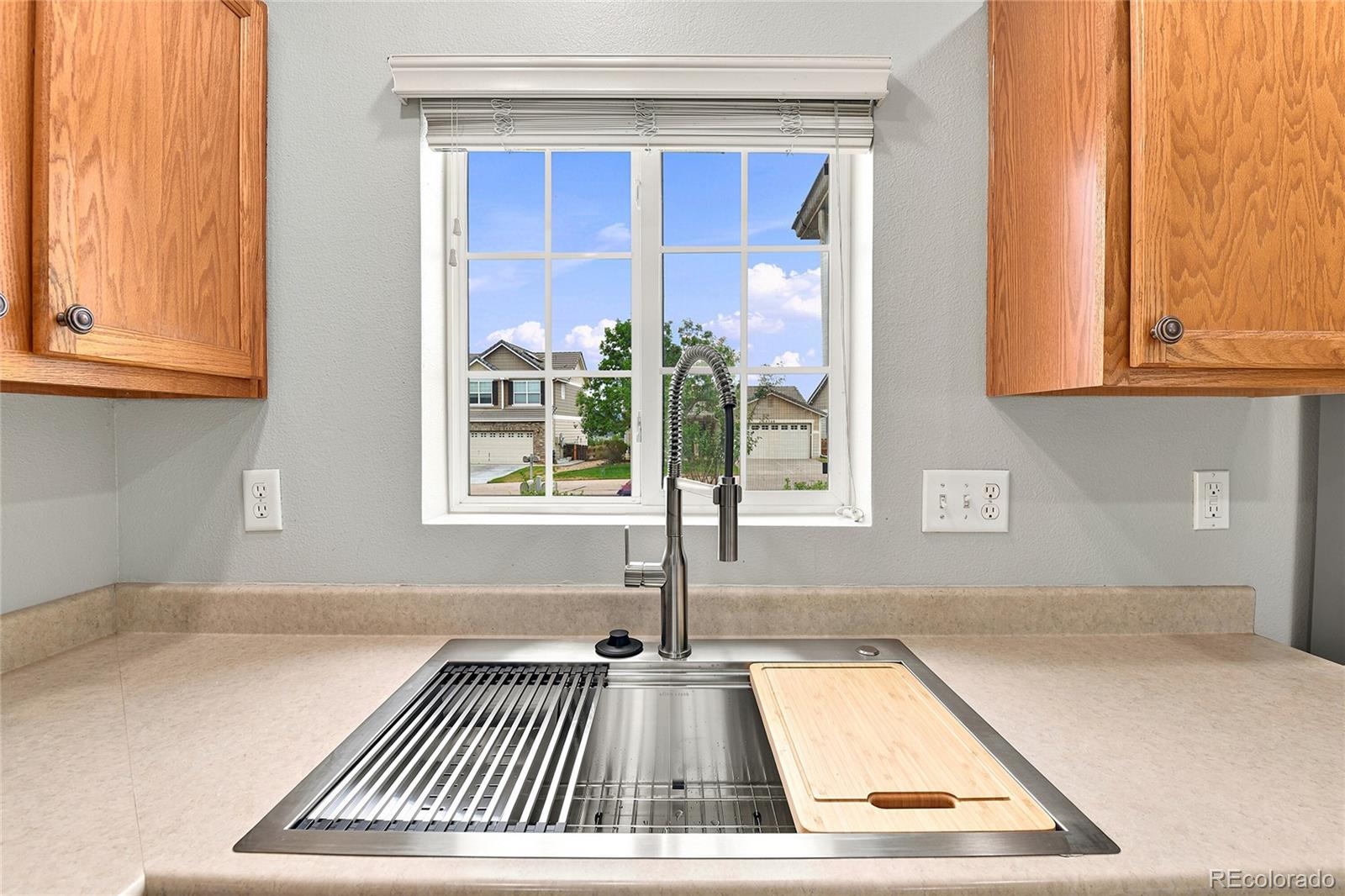 MLS Image #9 for 4221  beautiful circle,castle rock, Colorado