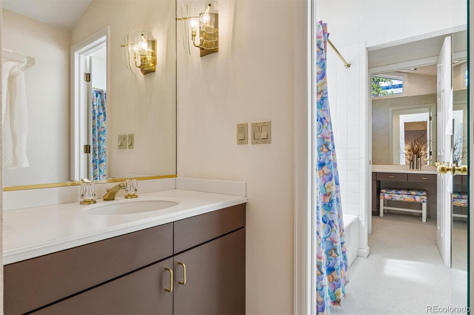MLS Image #32 for 2552 e alameda avenue,denver, Colorado