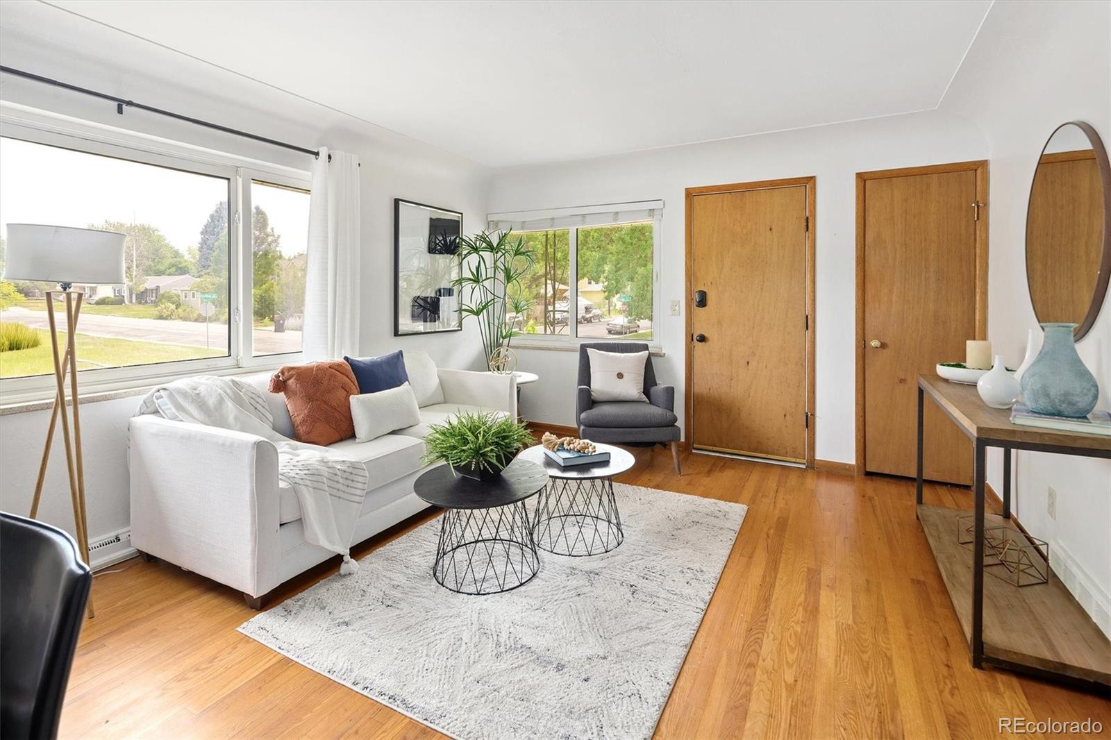 MLS Image #4 for 3192 s gilpin street,englewood, Colorado