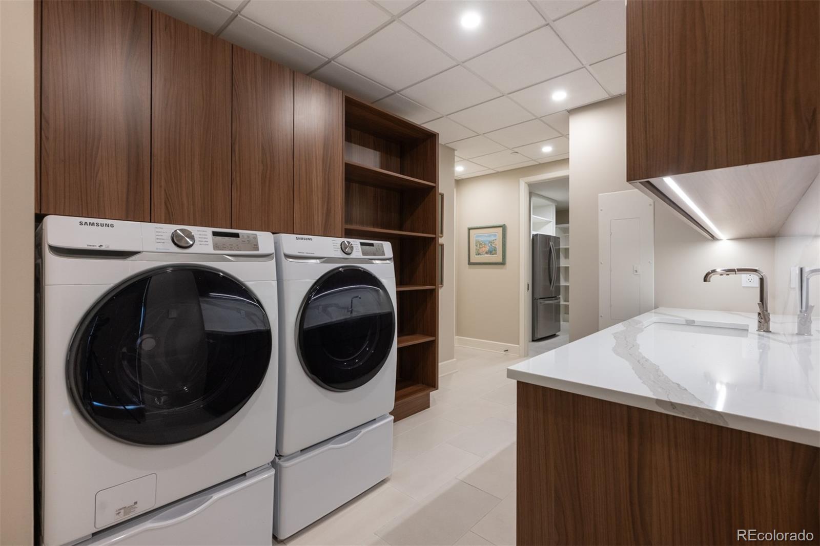 MLS Image #33 for 2400 e cherry creek south drive,denver, Colorado