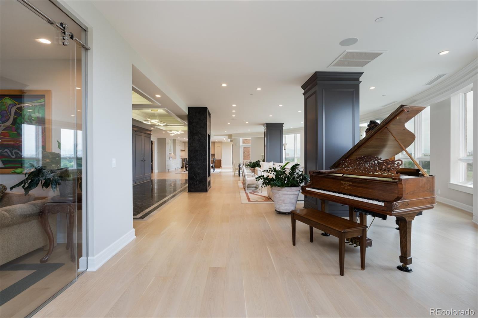 MLS Image #4 for 2400 e cherry creek south drive,denver, Colorado