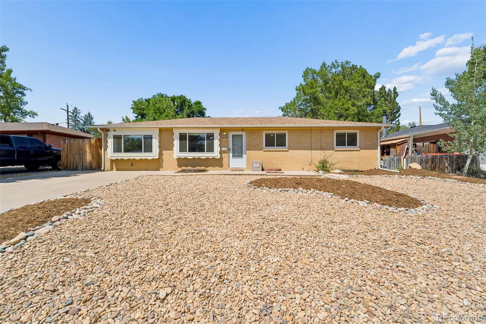 MLS Image #2 for 957 e 9th avenue,broomfield, Colorado