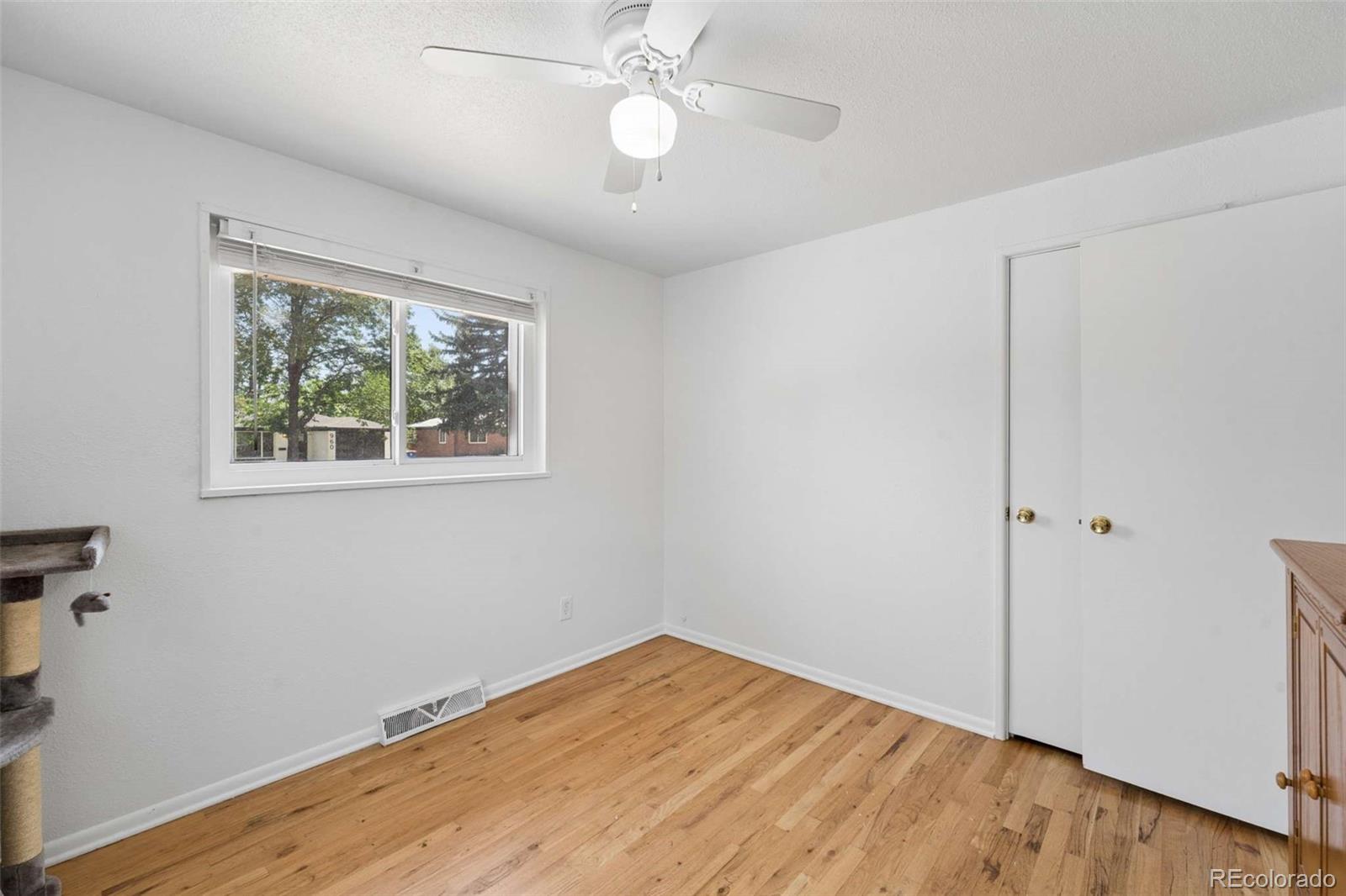 MLS Image #25 for 957 e 9th avenue,broomfield, Colorado