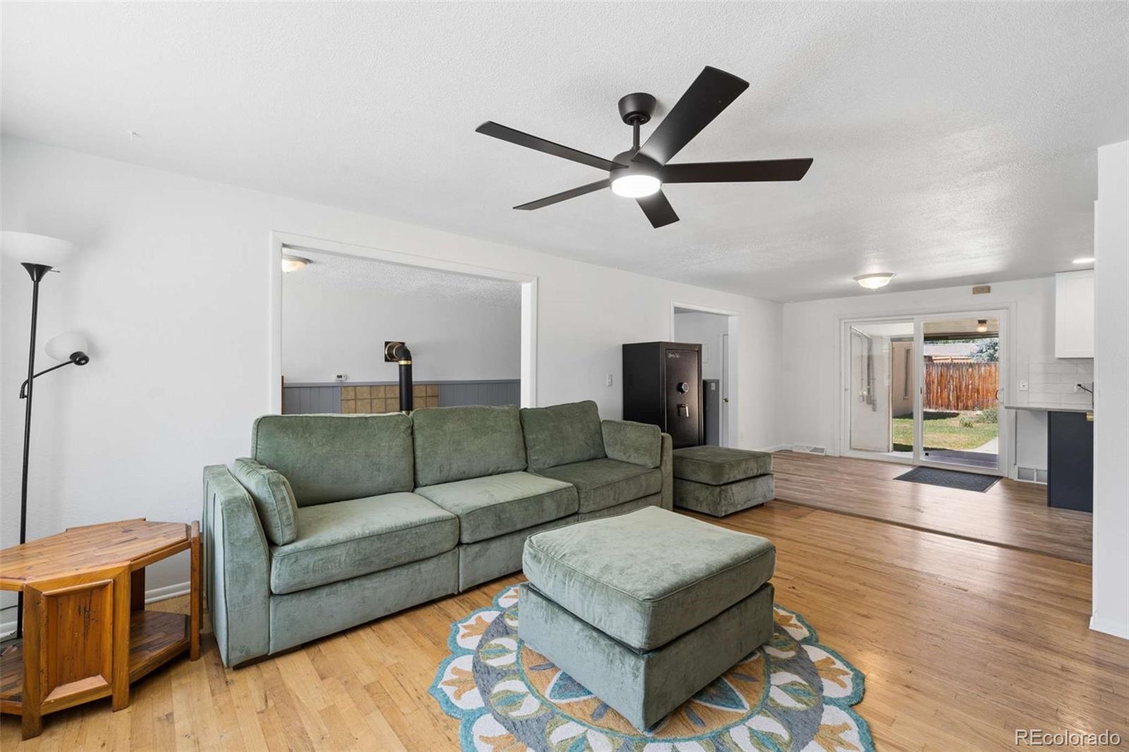 MLS Image #6 for 957 e 9th avenue,broomfield, Colorado