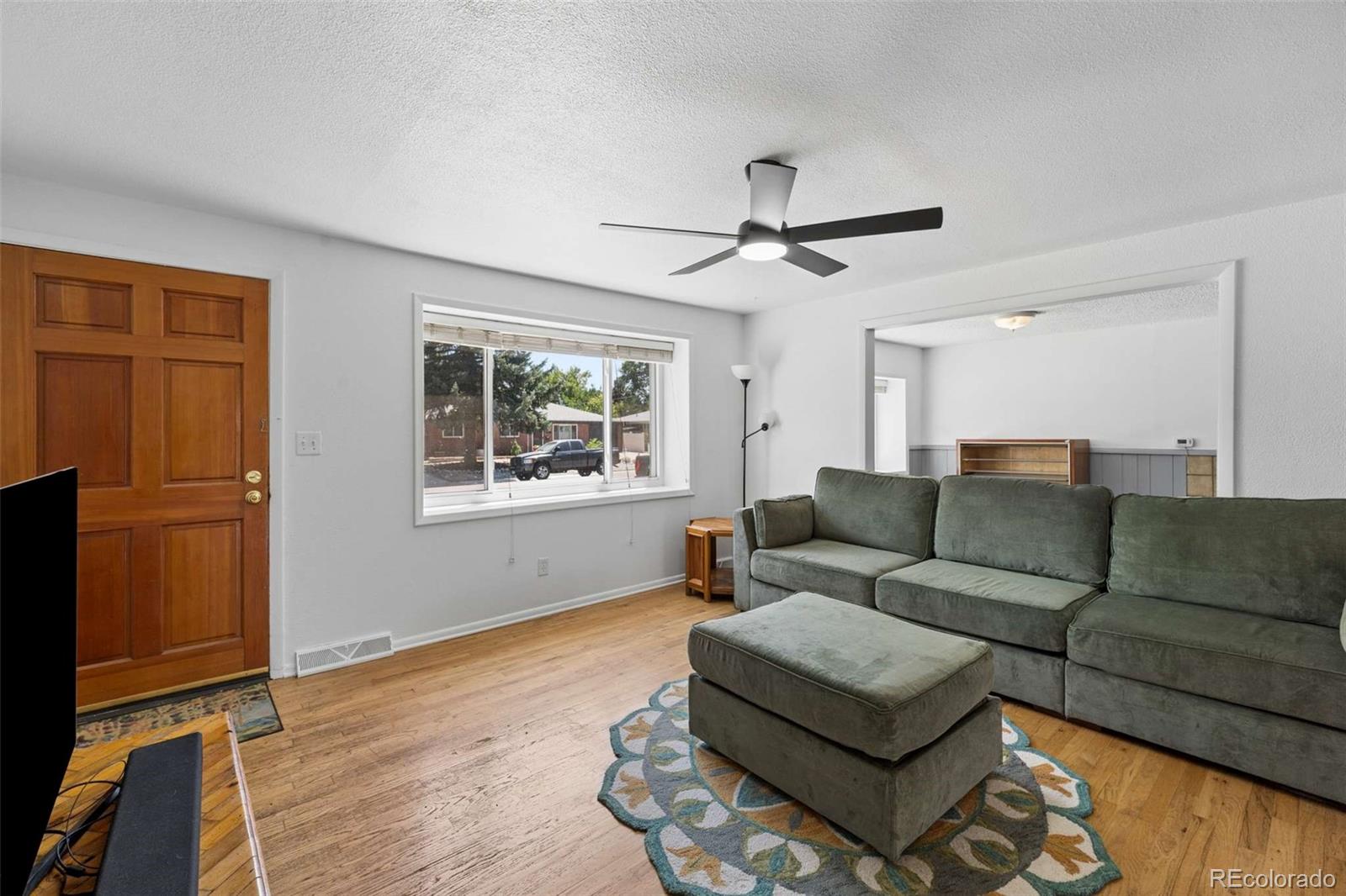 MLS Image #7 for 957 e 9th avenue,broomfield, Colorado