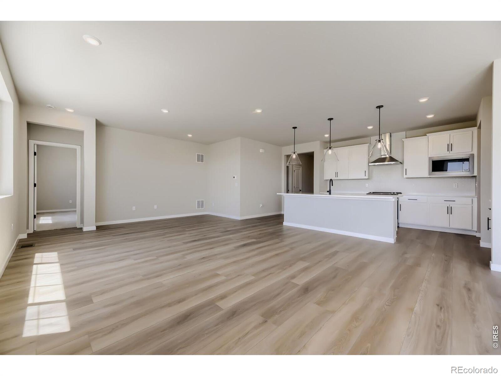 MLS Image #2 for 322  rustic barn lane,berthoud, Colorado