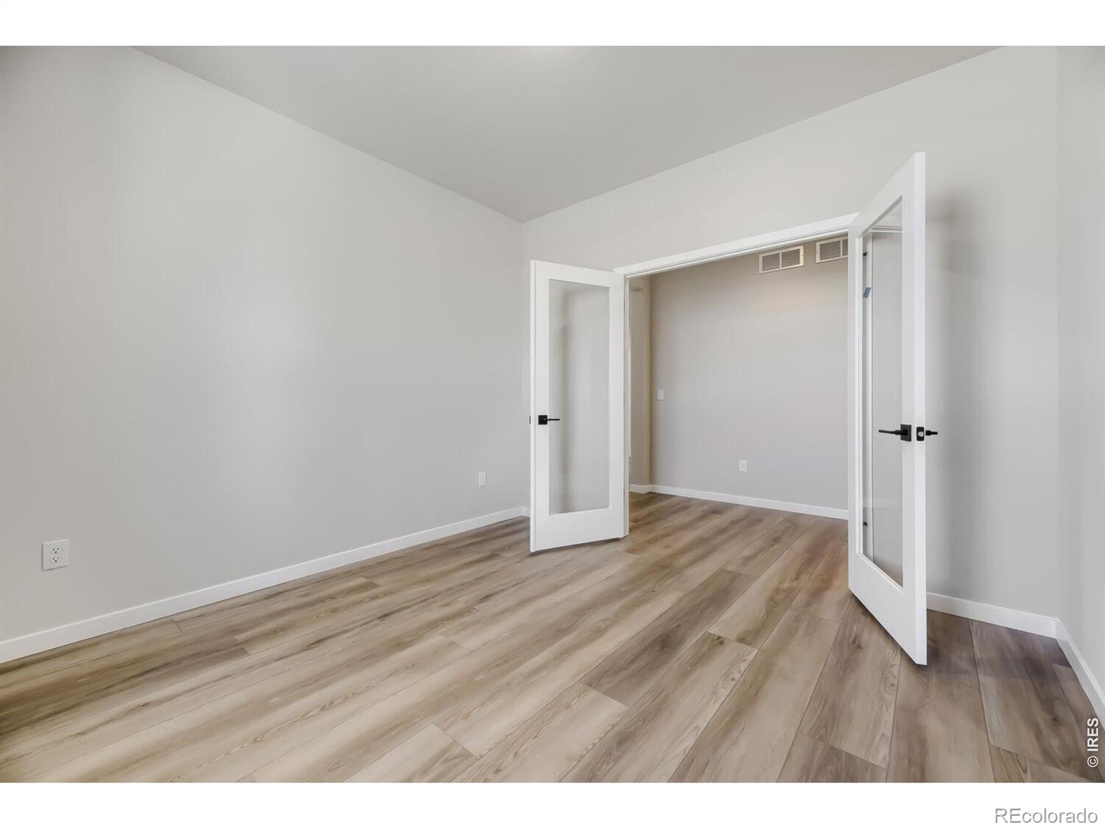 MLS Image #9 for 322  rustic barn lane,berthoud, Colorado