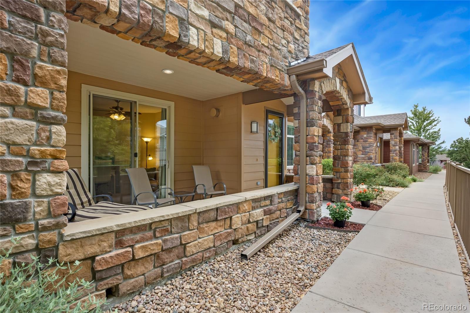 MLS Image #2 for 8547  gold peak drive,littleton, Colorado