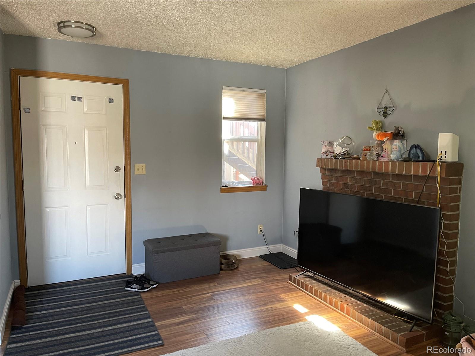 MLS Image #4 for 972 s yukon street,lakewood, Colorado