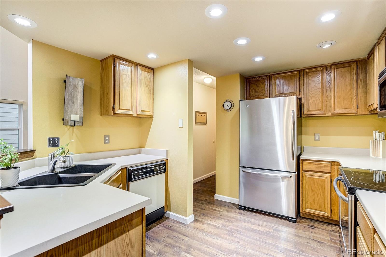 MLS Image #14 for 2077 e phillips place,littleton, Colorado