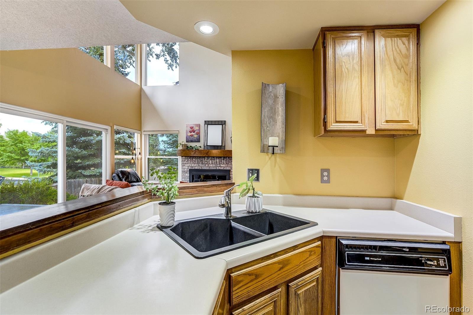 MLS Image #16 for 2077 e phillips place,littleton, Colorado