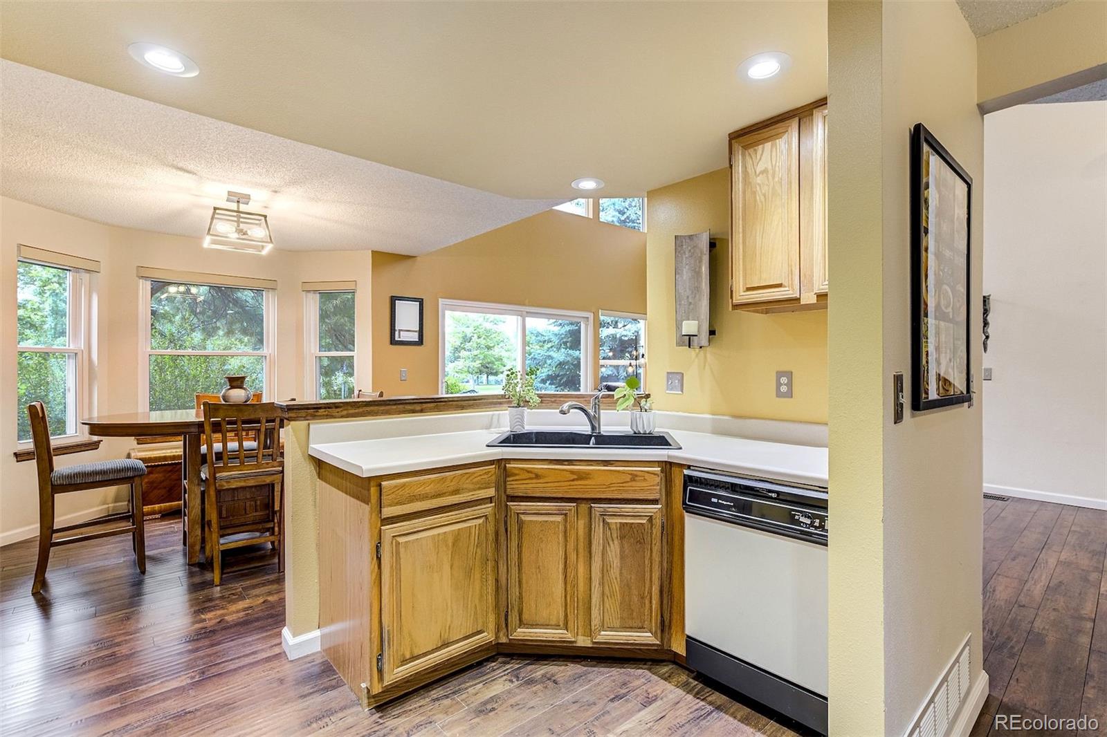 MLS Image #17 for 2077 e phillips place,littleton, Colorado