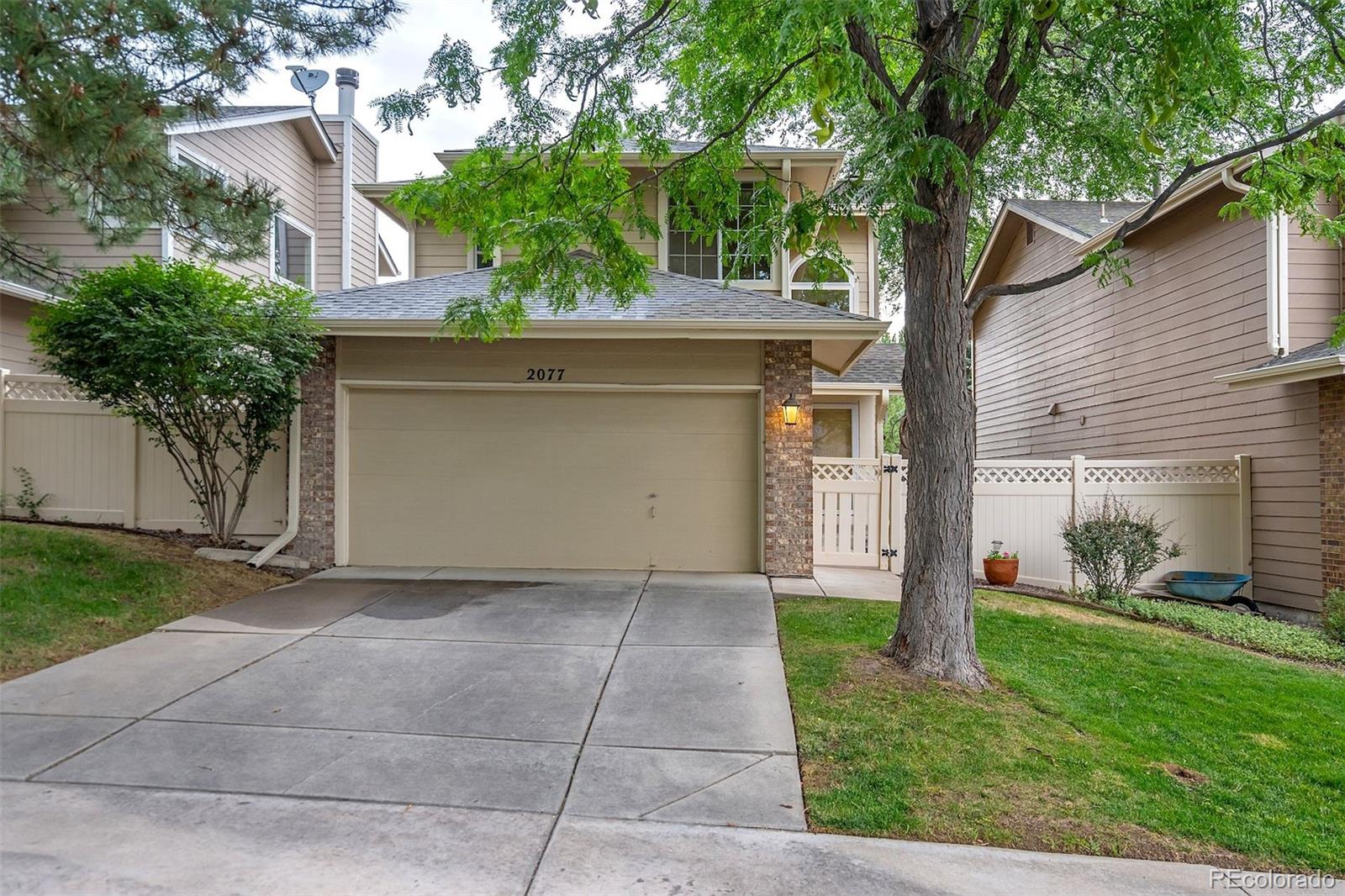MLS Image #2 for 2077 e phillips place,littleton, Colorado