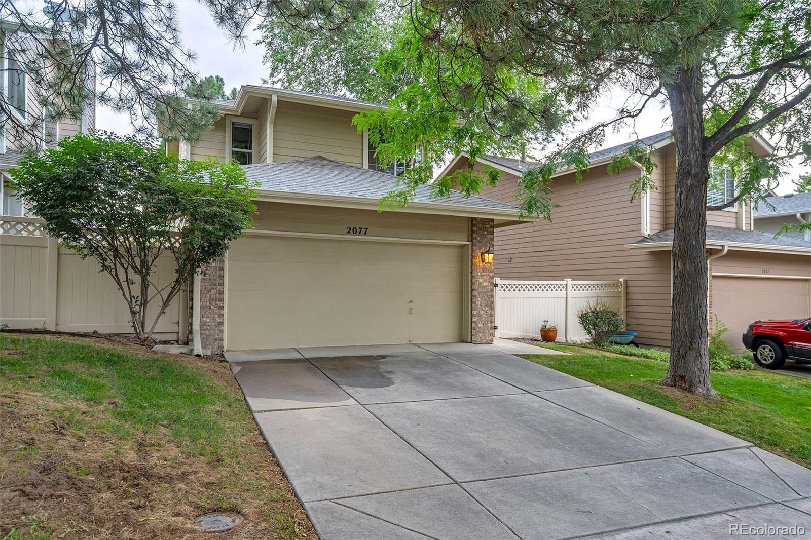 MLS Image #3 for 2077 e phillips place,littleton, Colorado