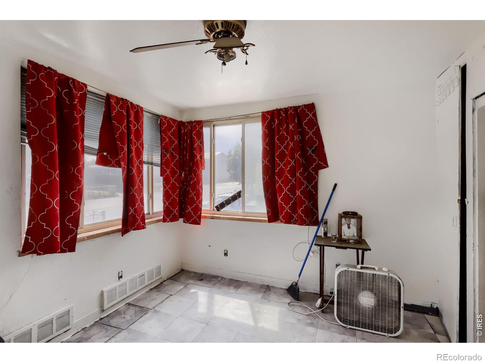 MLS Image #16 for 503  5th street,greeley, Colorado