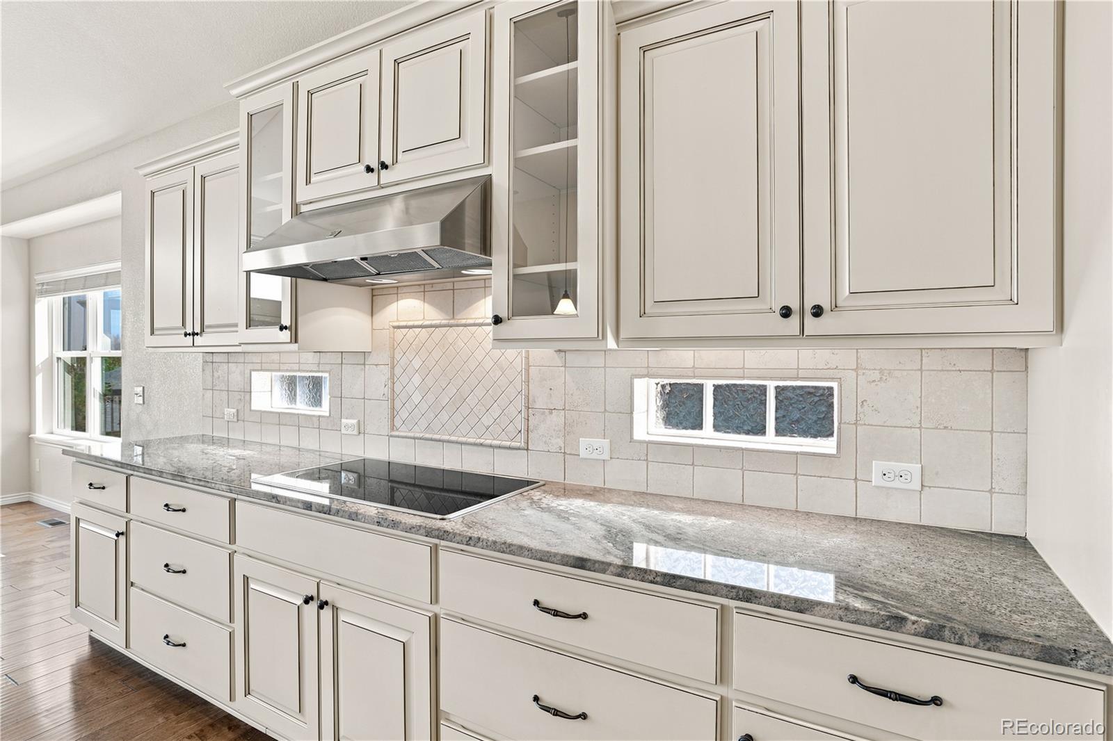 MLS Image #27 for 13881 w 87th drive,arvada, Colorado