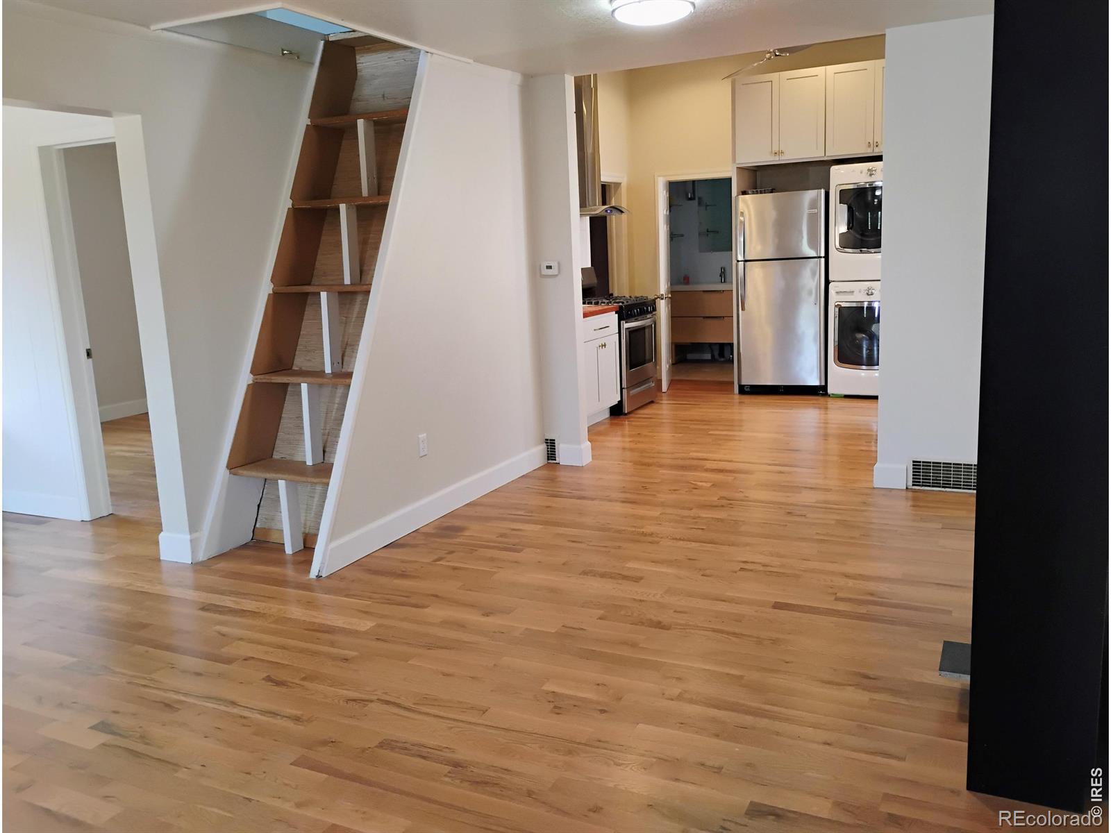 MLS Image #3 for 217  5th avenue,lyons, Colorado