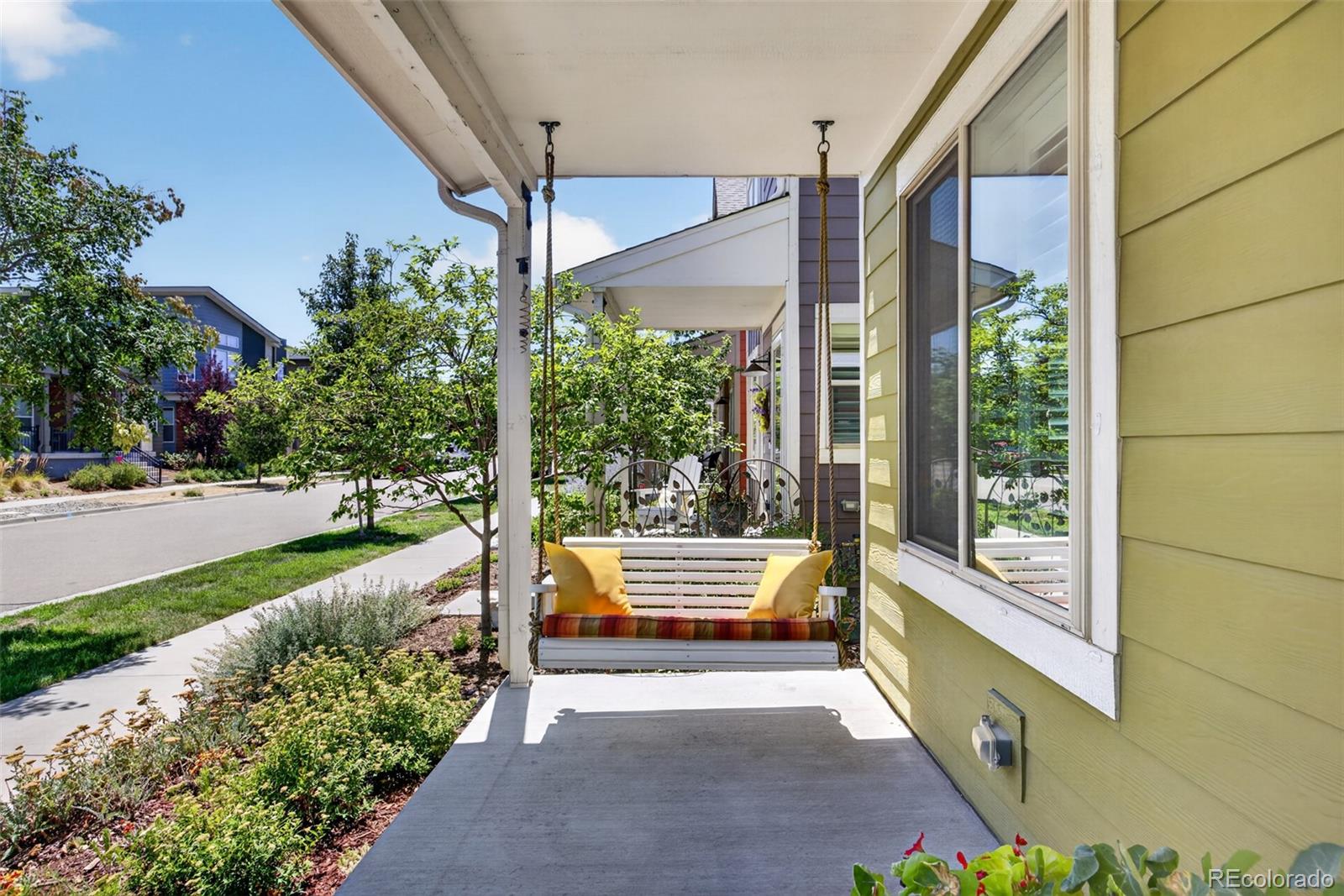 MLS Image #3 for 5843  boston street,denver, Colorado