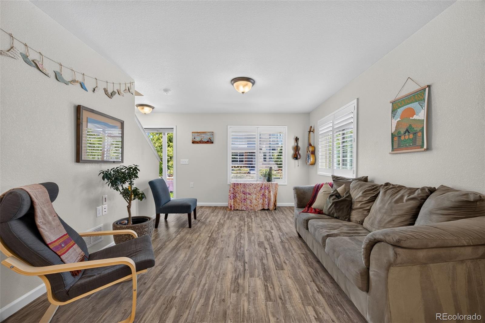 MLS Image #4 for 5843  boston street,denver, Colorado