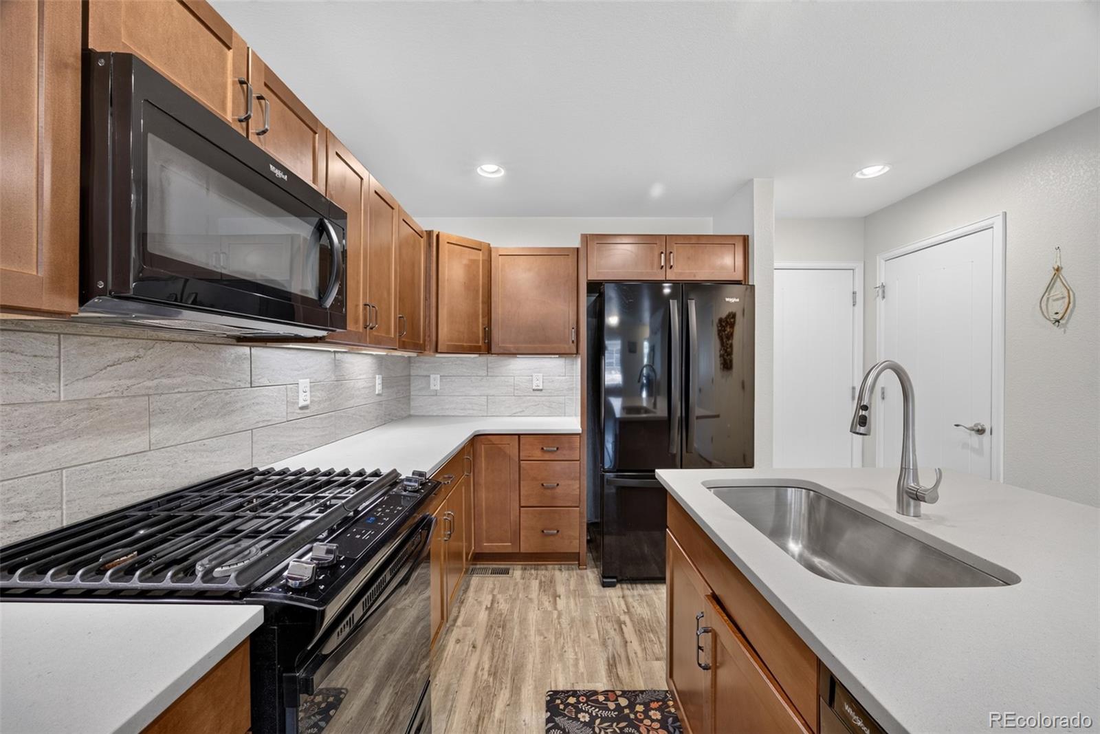 MLS Image #8 for 5843  boston street,denver, Colorado