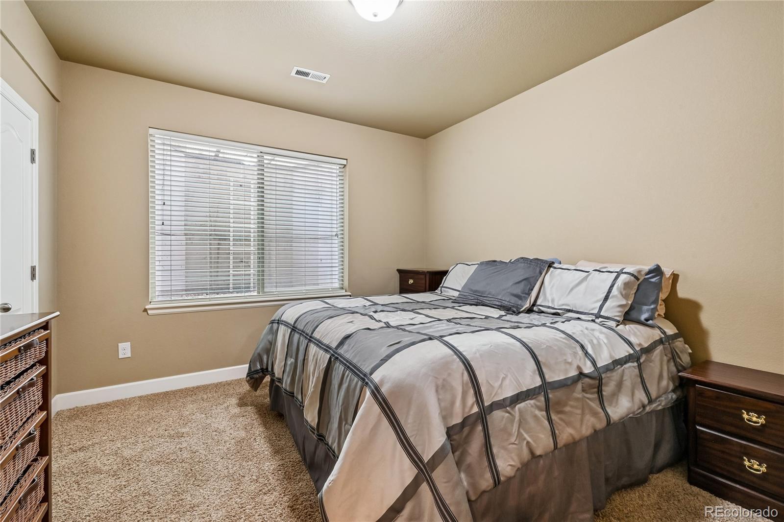 MLS Image #25 for 15229 w la salle avenue,denver, Colorado