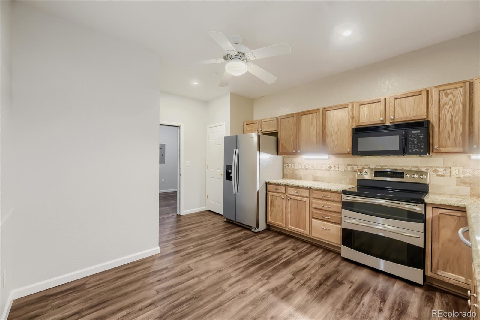 MLS Image #11 for 9856 w freiburg drive,littleton, Colorado