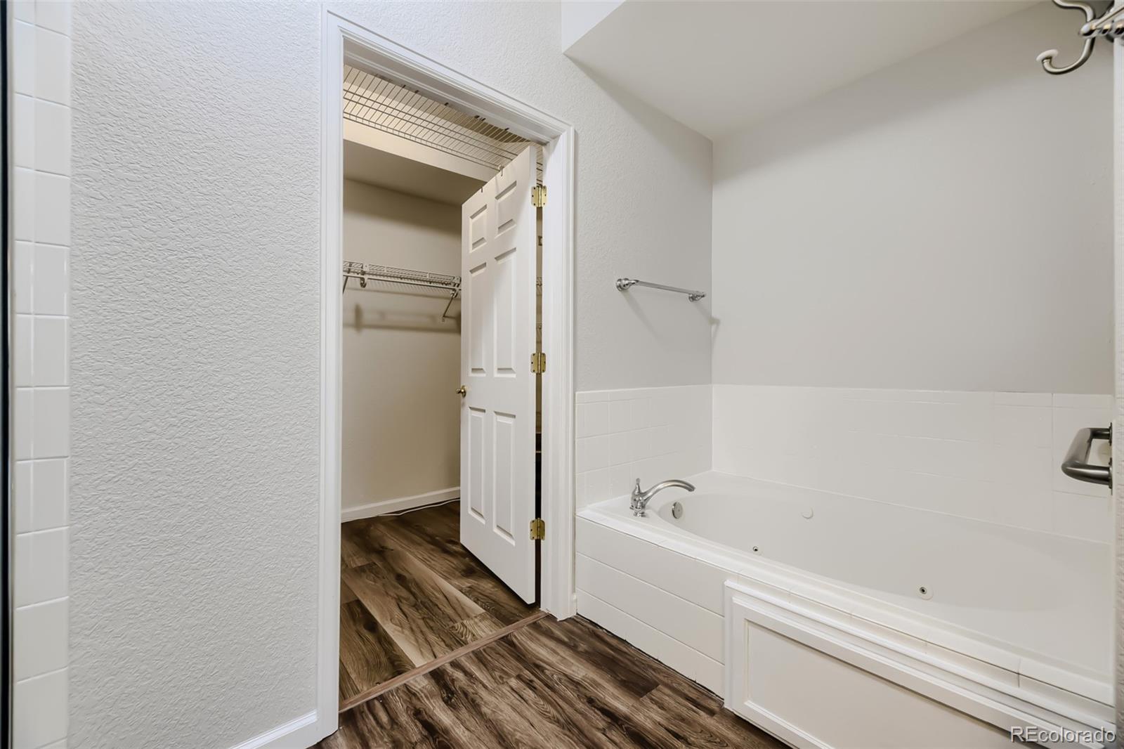 MLS Image #17 for 9856 w freiburg drive,littleton, Colorado