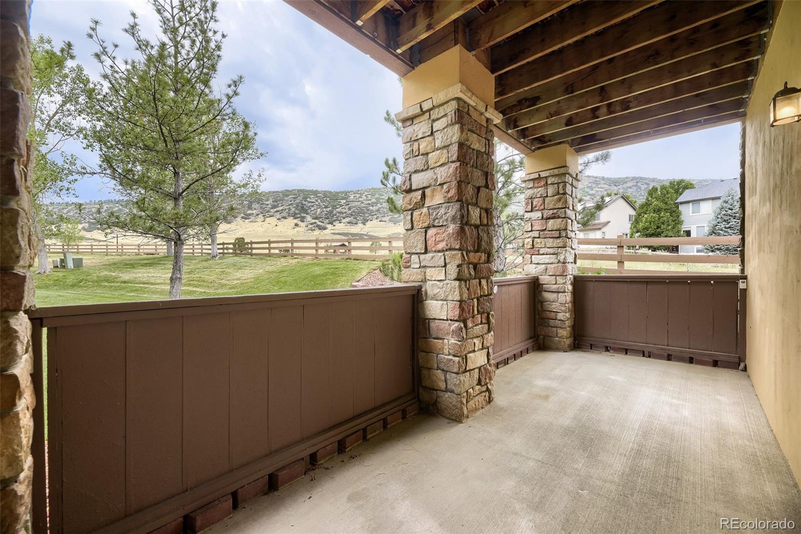 MLS Image #3 for 9856 w freiburg drive,littleton, Colorado