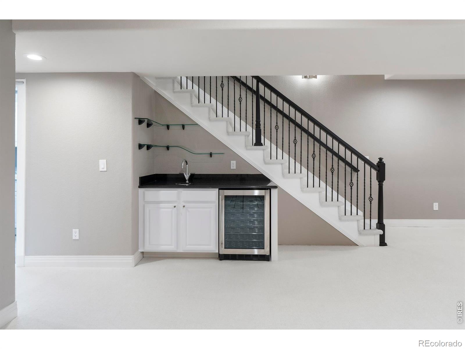 MLS Image #14 for 155 s garfield street,denver, Colorado