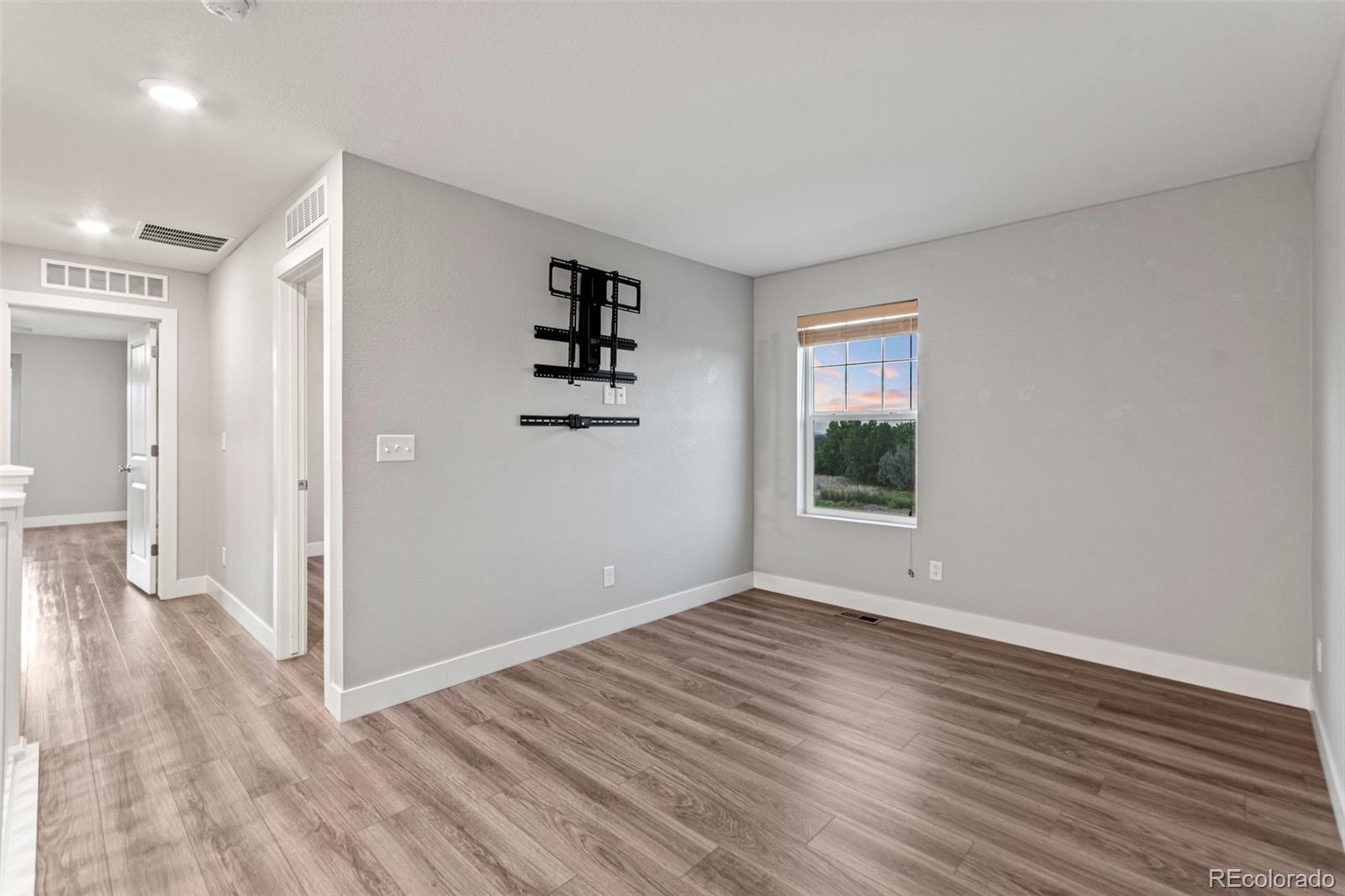 MLS Image #28 for 1228  shale way,erie, Colorado