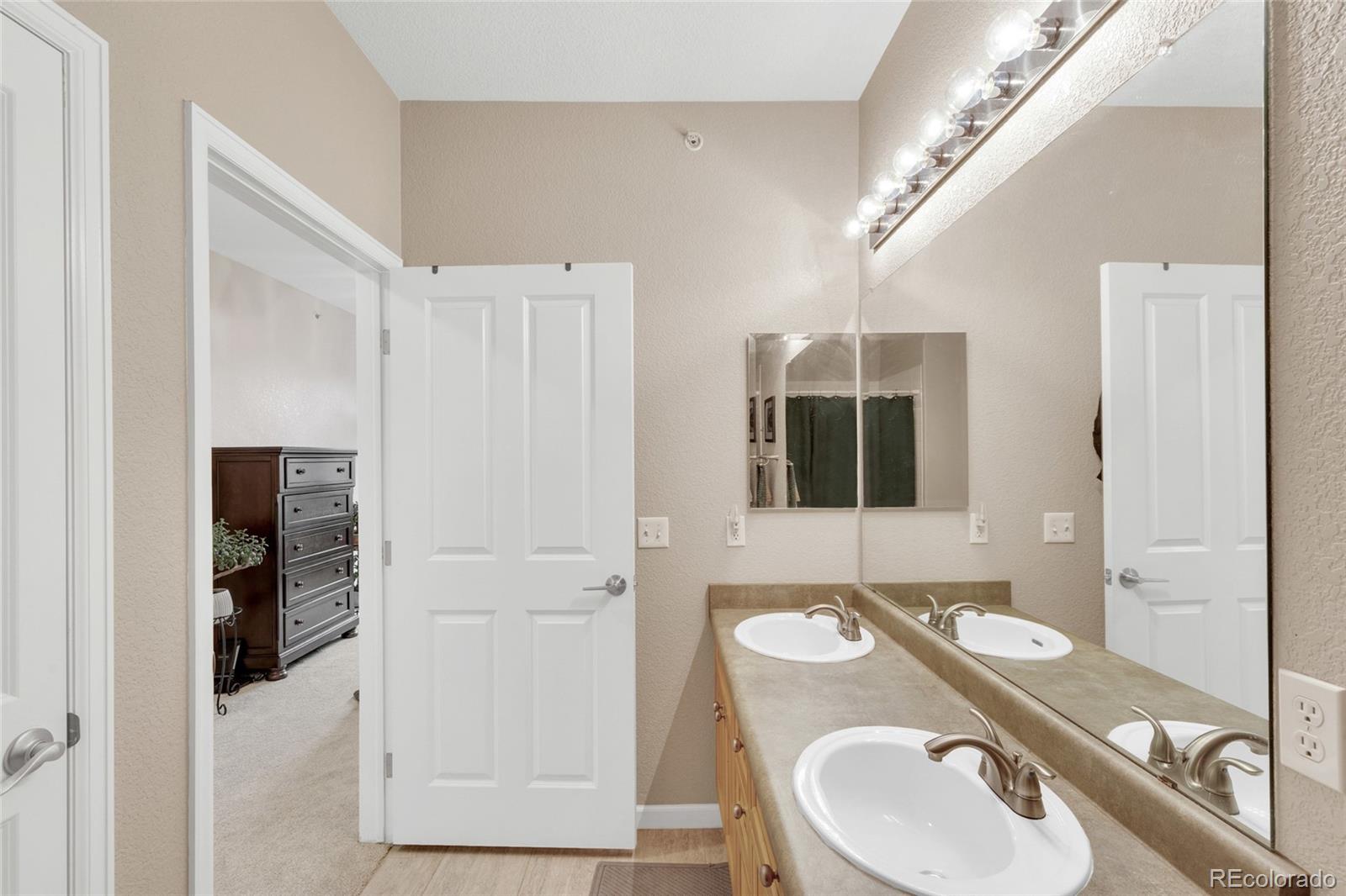 MLS Image #26 for 9557 w san juan circle,littleton, Colorado