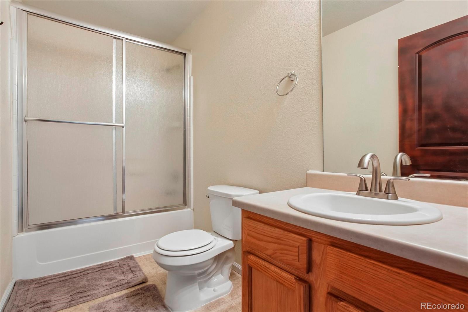 MLS Image #13 for 18634 e 45th place,denver, Colorado