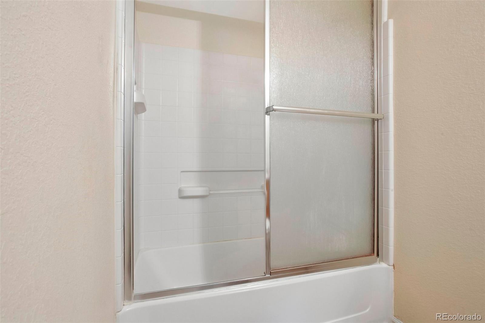 MLS Image #14 for 18634 e 45th place,denver, Colorado