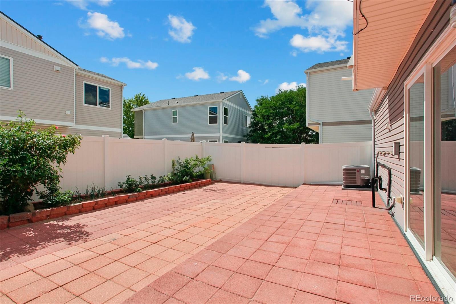 MLS Image #22 for 18634 e 45th place,denver, Colorado