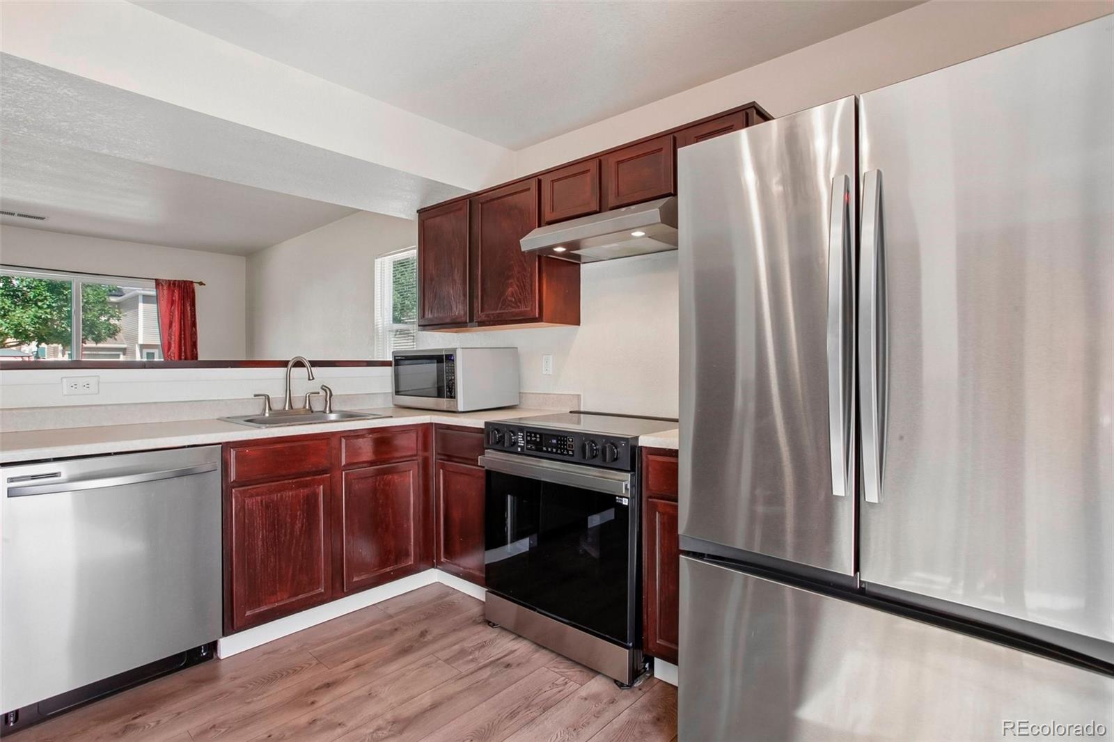 MLS Image #7 for 18634 e 45th place,denver, Colorado