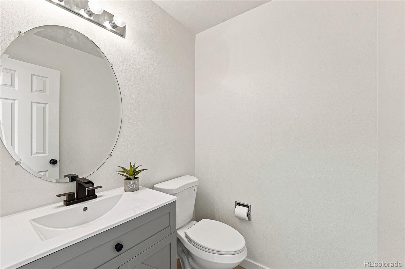MLS Image #15 for 9130  anasazi indian trail,highlands ranch, Colorado