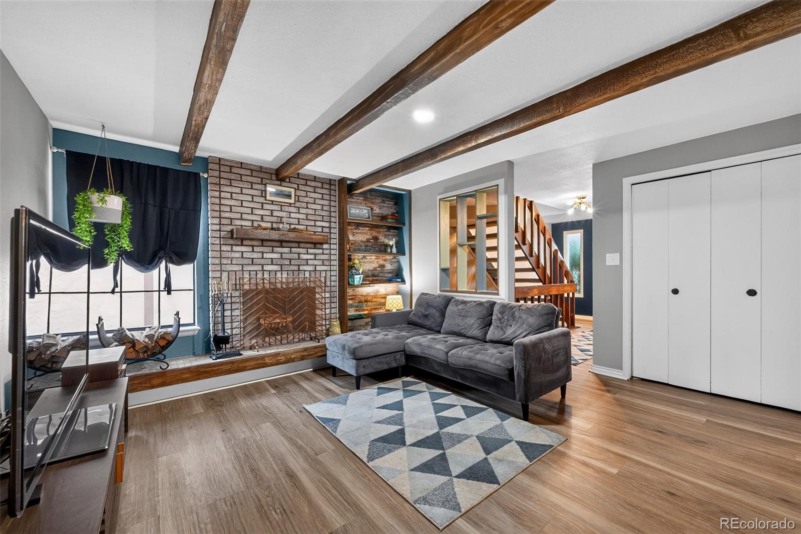 MLS Image #1 for 1341  dogwood lane,longmont, Colorado