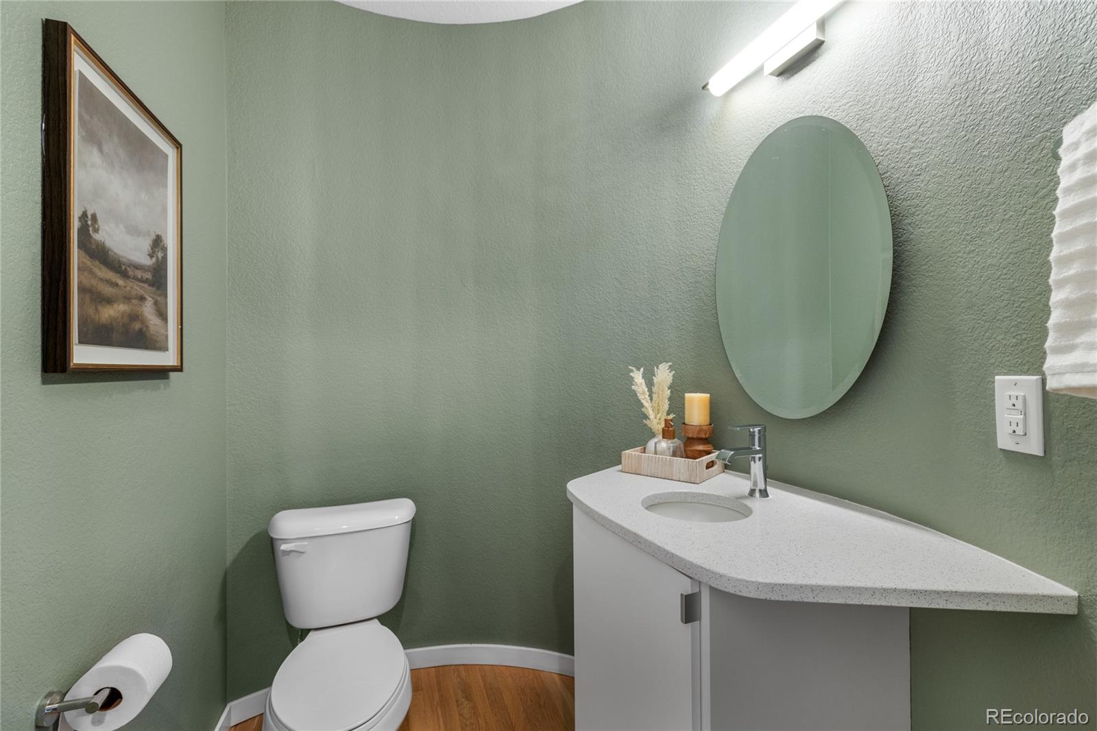 MLS Image #15 for 2953 s delaware street,englewood, Colorado