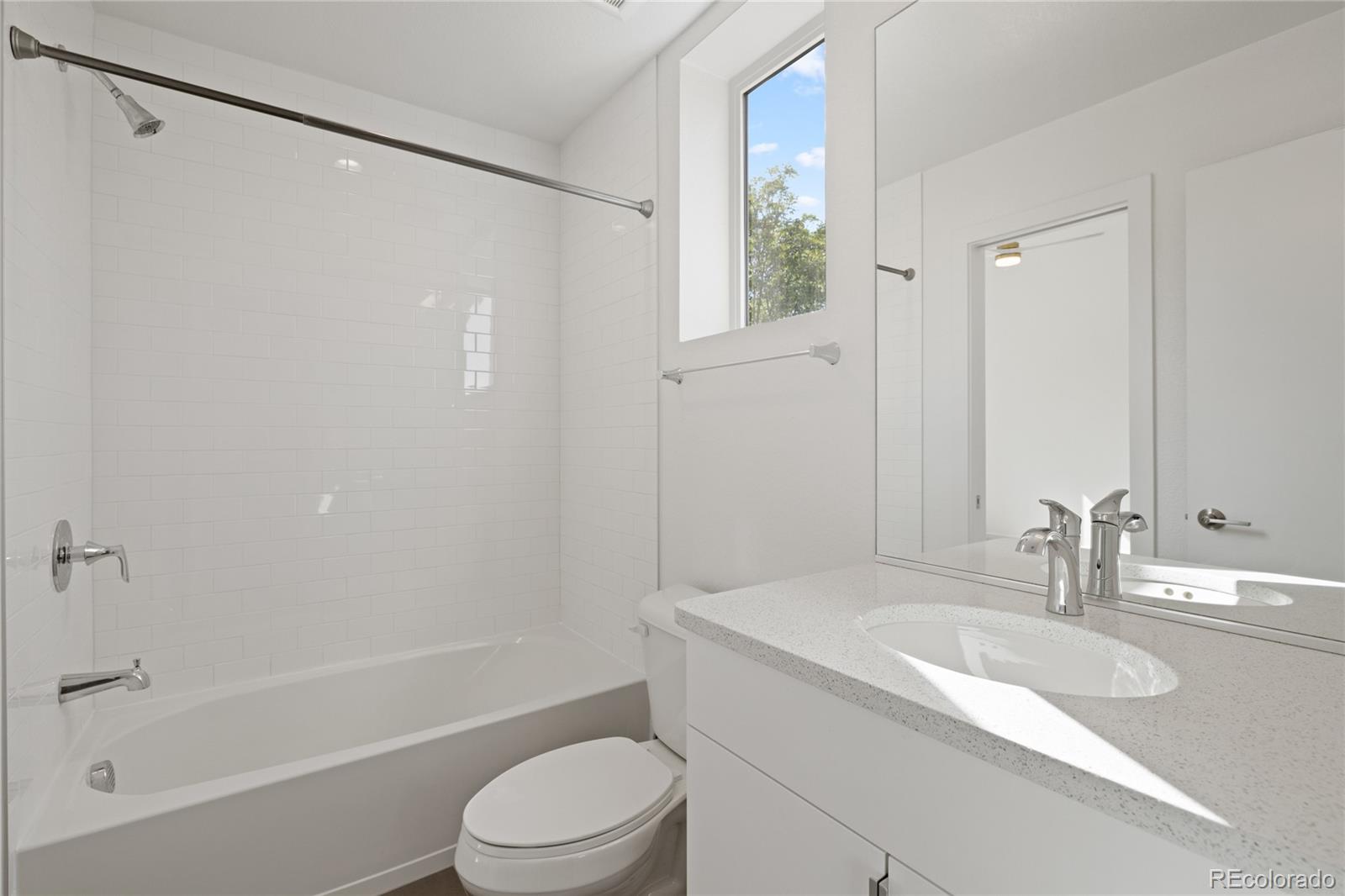 MLS Image #28 for 2953 s delaware street,englewood, Colorado