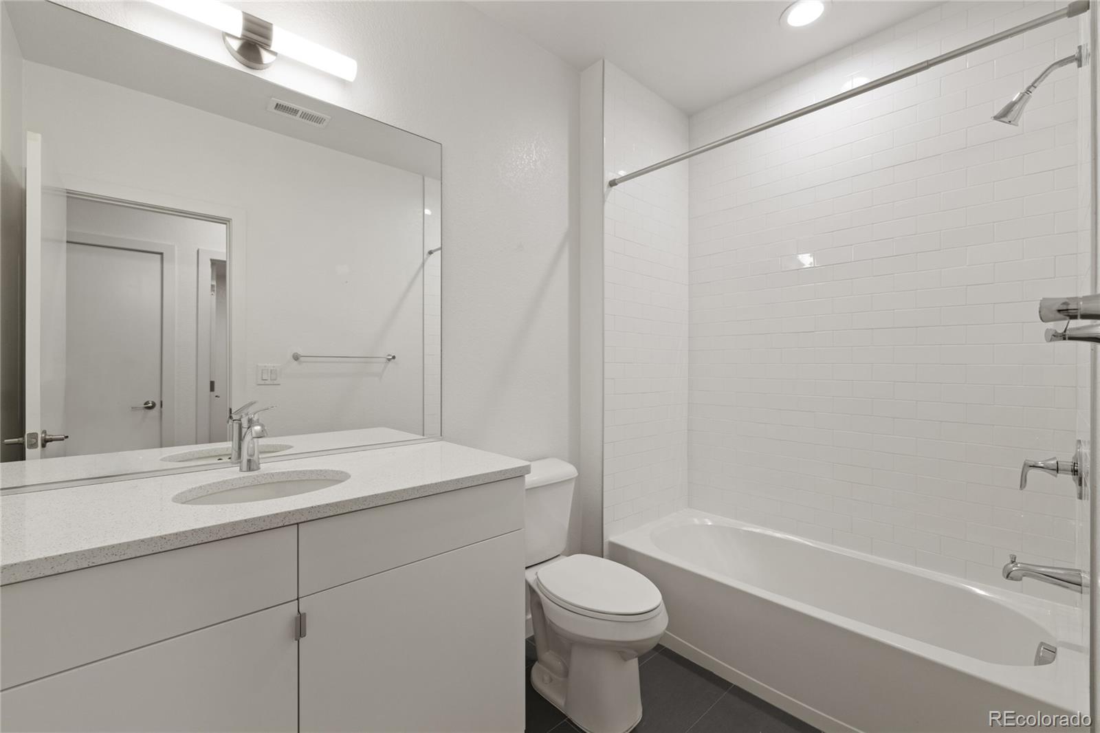 MLS Image #35 for 2953 s delaware street,englewood, Colorado